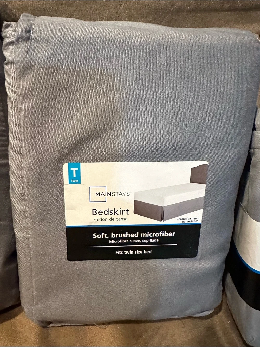 Mainstays Soft Brushed Microfiber Sheet set, Twin XL and Bedskirt.